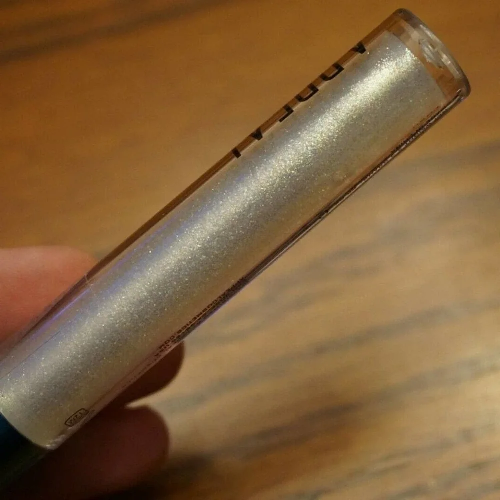 Appeal LOT Liquid Lipstick Nude Holographic Gloss